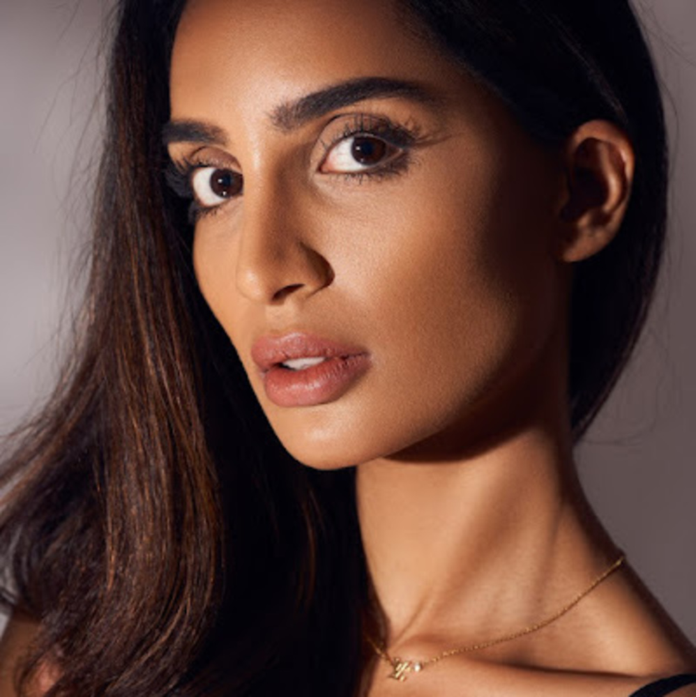 Meet your Posher, Priya